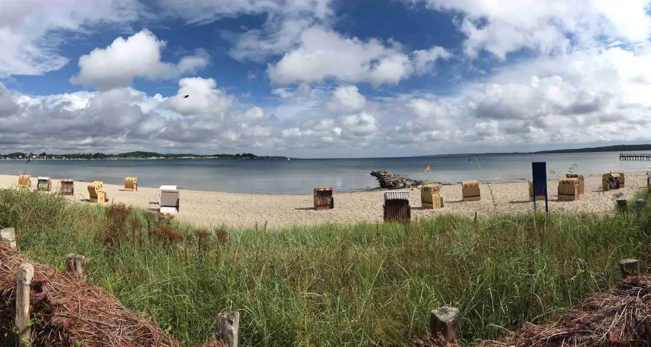 Eckernförde Im Bademantel An Den Strand Mit Terrasse מראה חיצוני תמונה